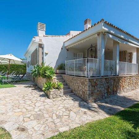 Can Llorens Pollenca Luaran gambar